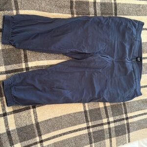 GAP ankle cut cotton pants. Size XXL.